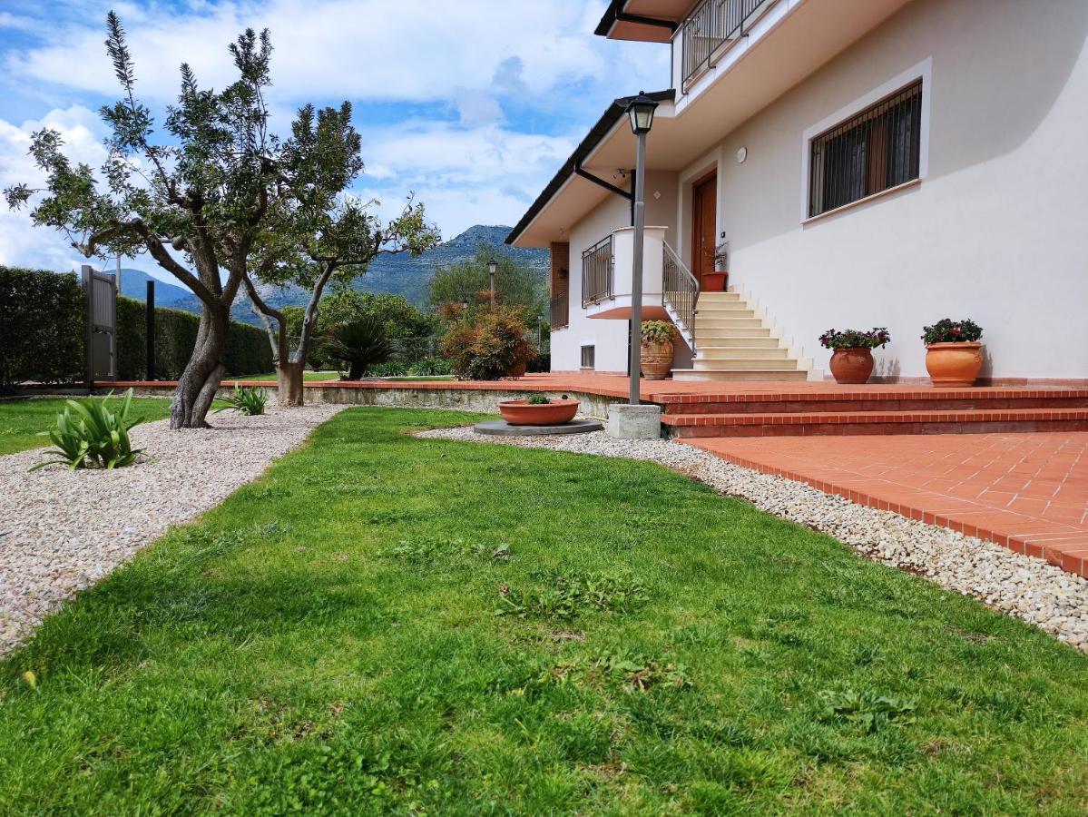 Il Giardino Delle Zagare Bed & Breakfast Fondi Eksteriør bilde